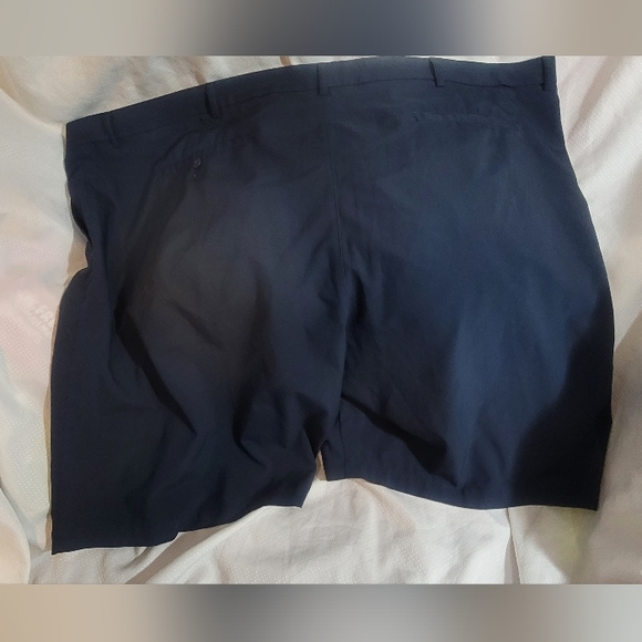 2 pairs of Mens size 54 Roundtree and Yorke shorts - Picture 6 of 8